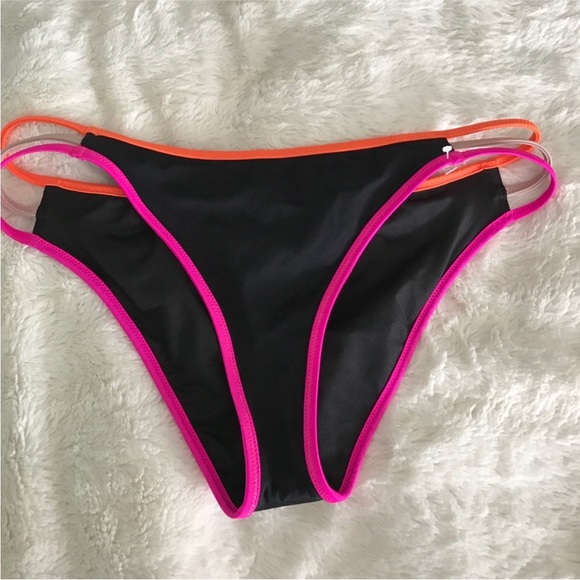 Victoria’s Secret | Color-block Contrast |Bikini Set - Picture 6 of 6